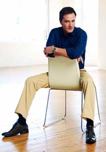 Tim DeKay is Peter Burke in USAs hit series White Collar  /  Photo: NBC